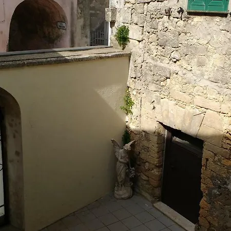 Corte D'anglona, Typical Sardinia Apartment Nulvi